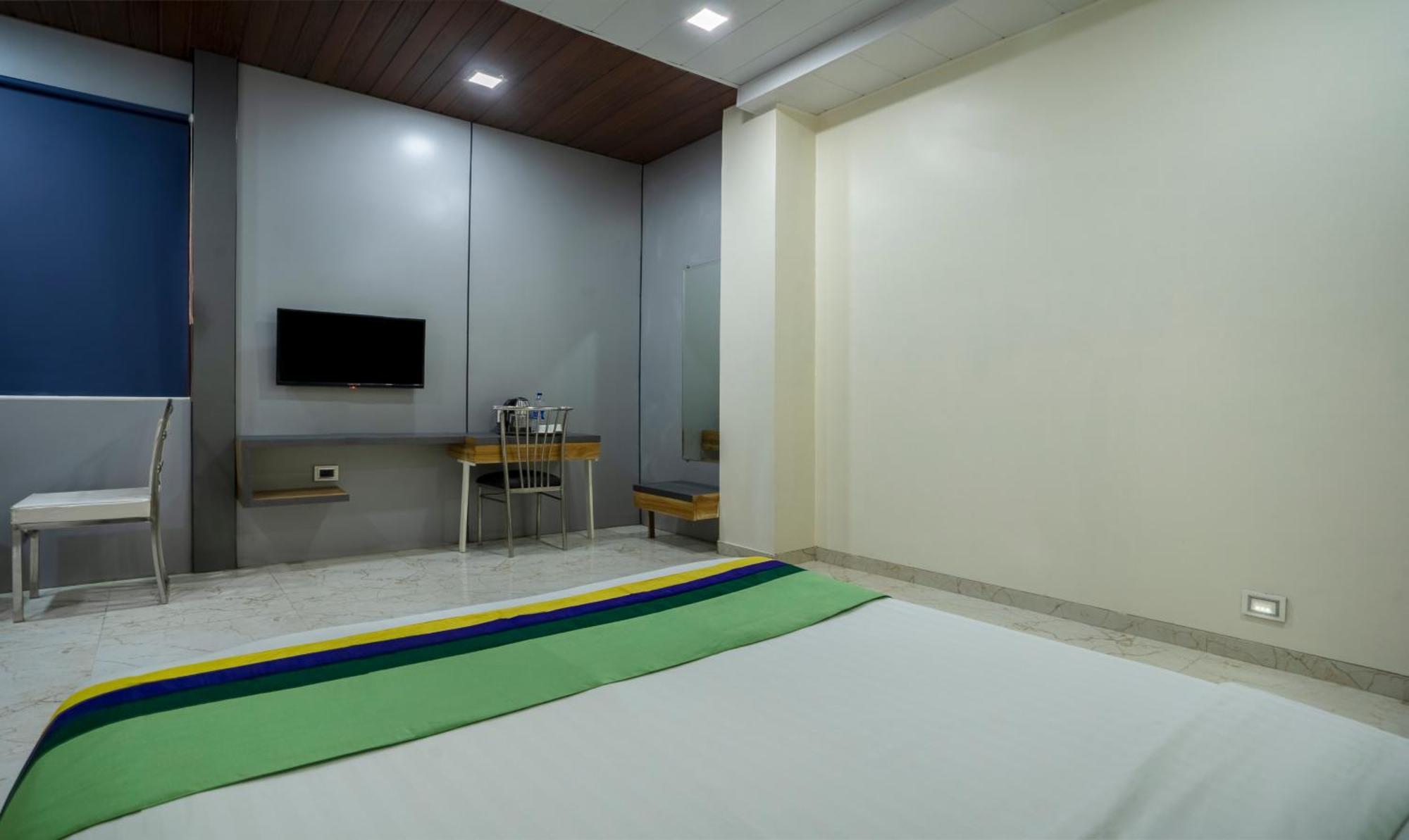 FabHotel Zaid International Mumbai Exterior foto