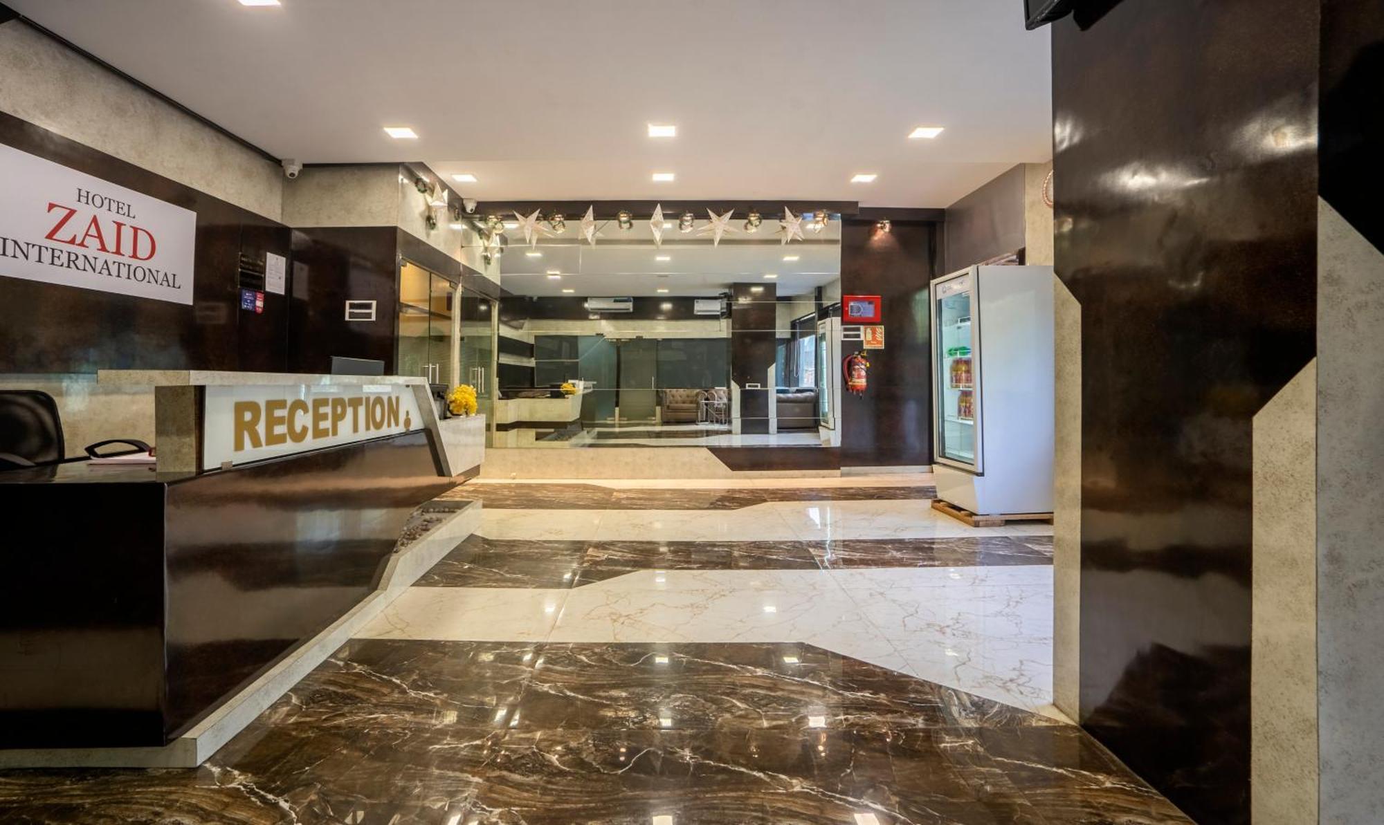 FabHotel Zaid International Mumbai Exterior foto